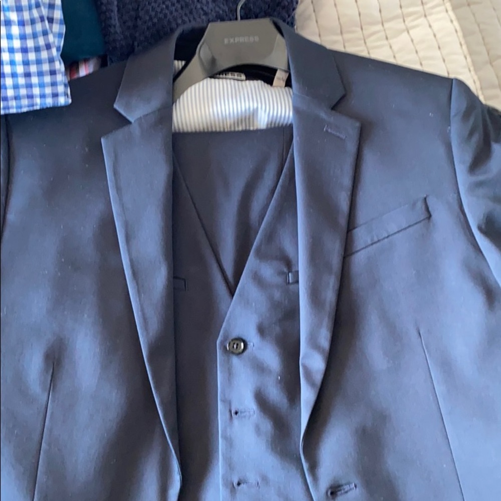 Full suit navy blue express shirt